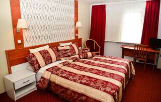 Отель Astra Hotel Клайпеда Стандартный двухместный номер с 1 кроватью или 2 отдельными кроватями-3